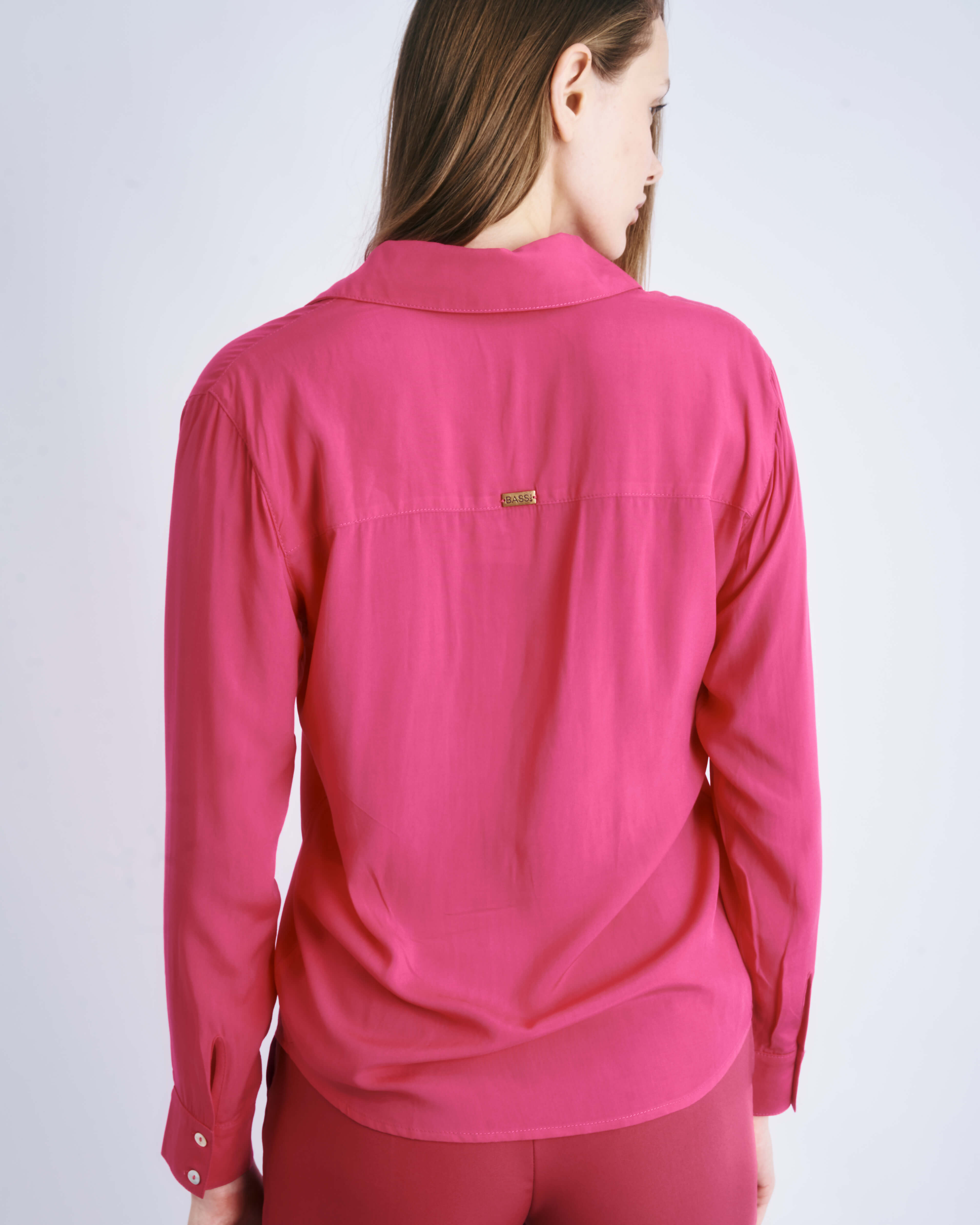 Camisa Rosa de Viscose com Botões de Madrepérola Daniela.